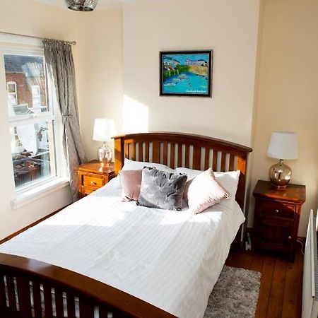 Cheerful 2 Bedroom House In The Heart Of Belfast Luaran gambar