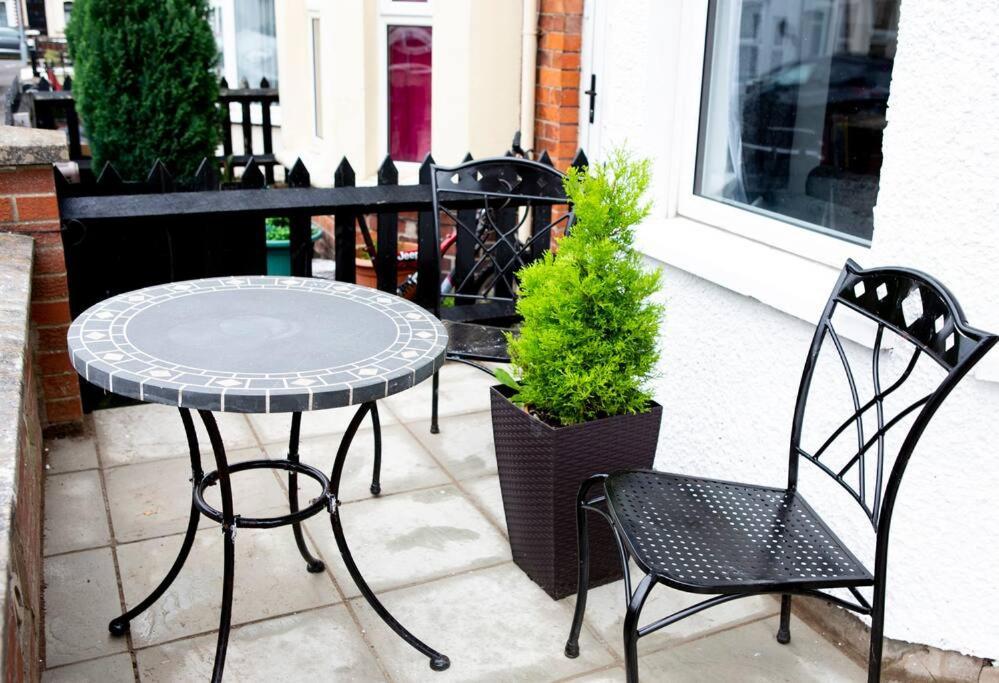 Cheerful 2 Bedroom House In The Heart Of Belfast Luaran gambar