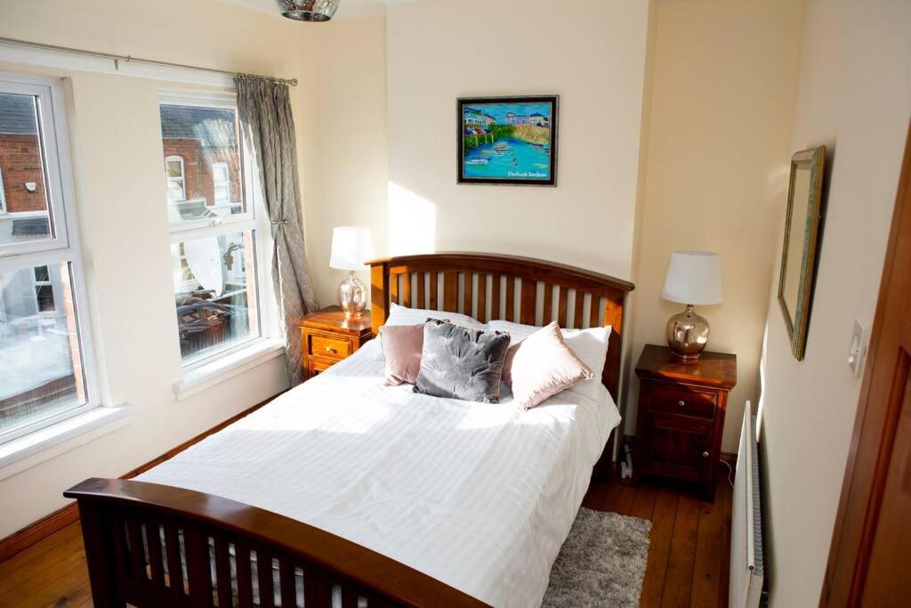 Cheerful 2 Bedroom House In The Heart Of Belfast Luaran gambar